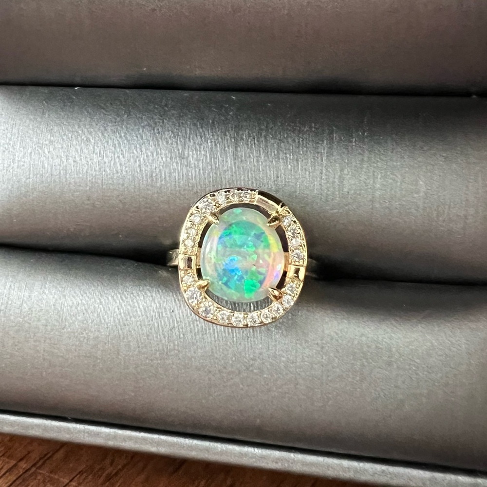 Elegant Gold Opal Ring with Diamond Accents - Picture 8 of 14